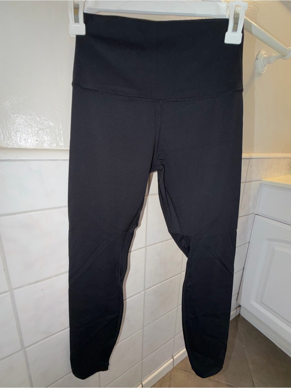 Pink Lily Black High-Waist Leggings - Size M